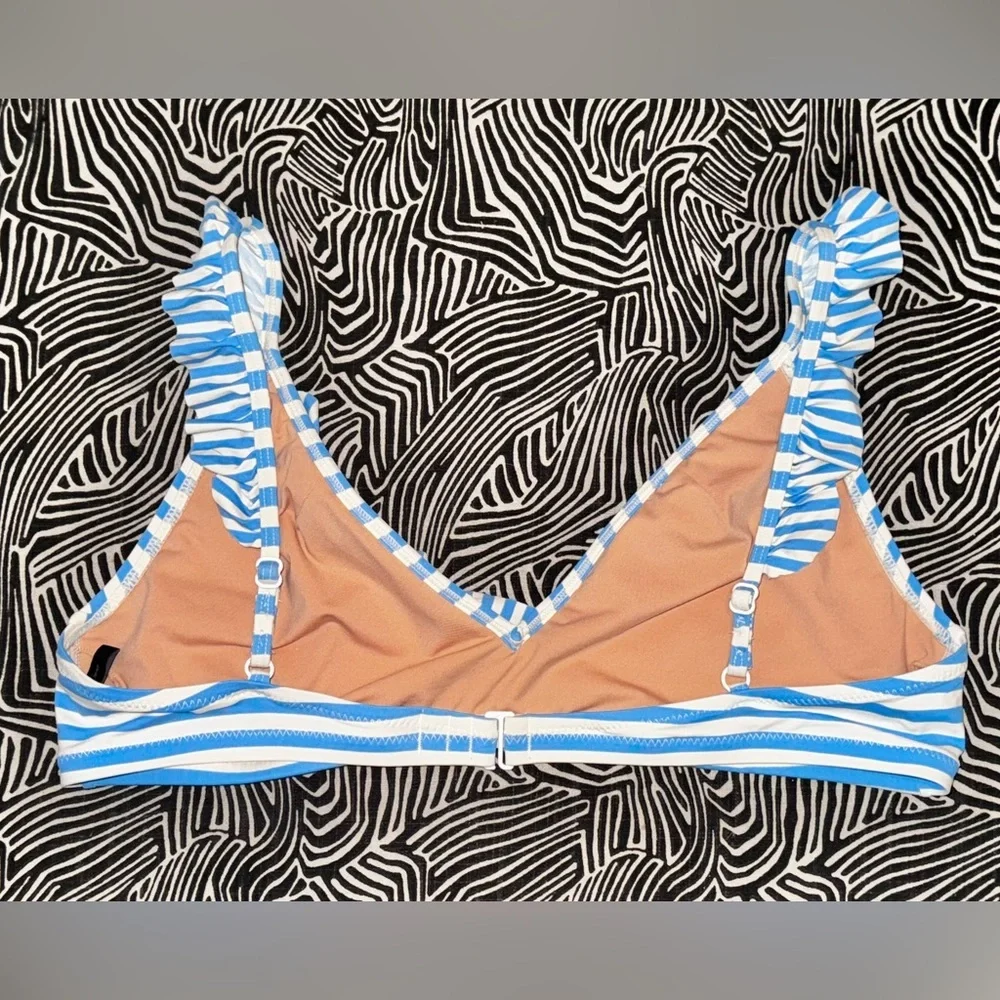 J Crew V Neck Ruffle Trim Bikini Top Medium - Picture 2 of 3